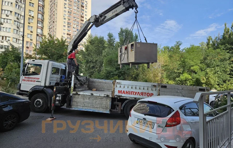 Перевезення торговельного обладнання фото 39